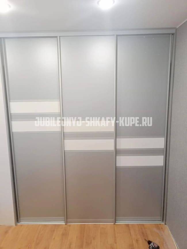 Шкафы в спальню Юбилейный